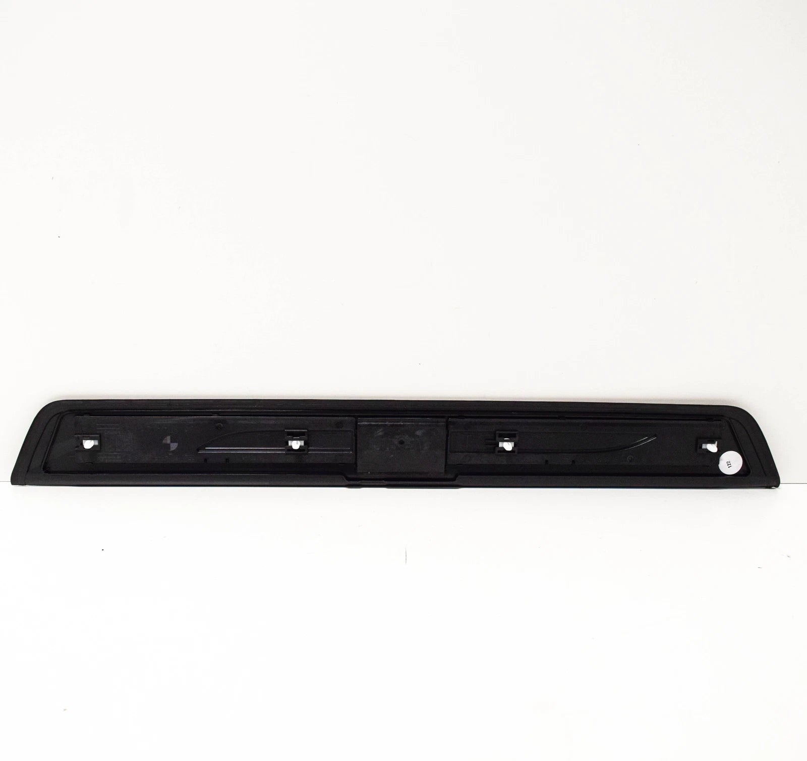 NEW BMW 5 F10 FRONT RIGHT DOOR SILL PLATE COVER 51477203602 7203602 ORIGINAL