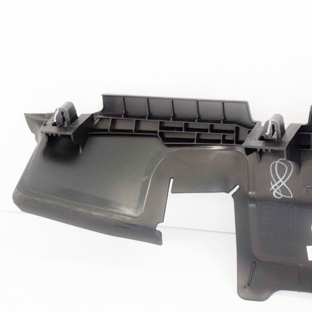 NEW VOLKSWAGEN PASSAT B8 RADIATOR RIGHT SIDE AIR DUCT 561121283A 2016 ORIGINAL
