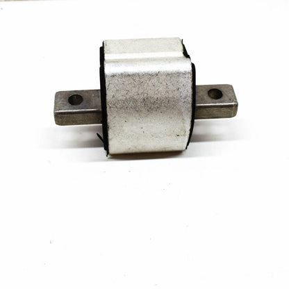 NEW MERCEDES-BENZ E W212 REAR GEARBOX TRANSMISSION MOUNT A2122400500 ORIGINAL