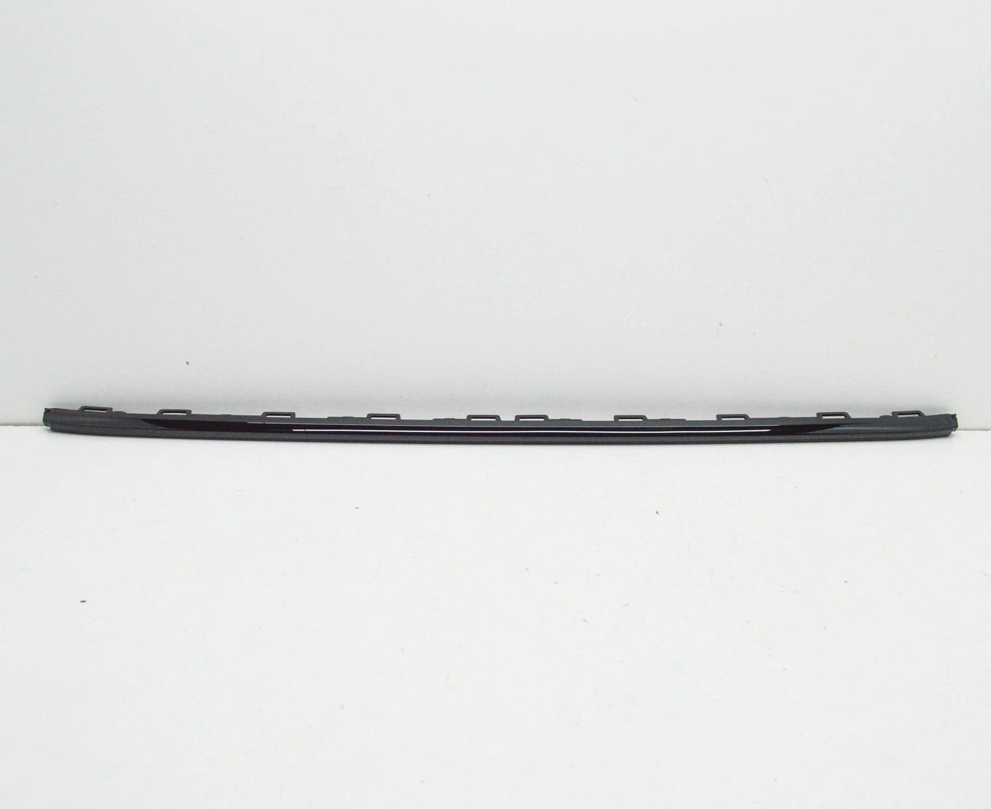 NEW AUDI E-TRON SPORTBACK FRONT BUMPER CENTER MOLDING TRIM 4KE853057Y9B