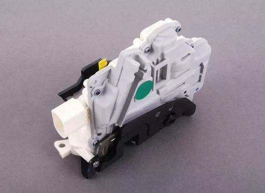 NEW AUDI A3 8P REAR RIGHT DOOR LOCK WITH DOOR CONTACT SWITCH 4F0839016B ORIGINAL