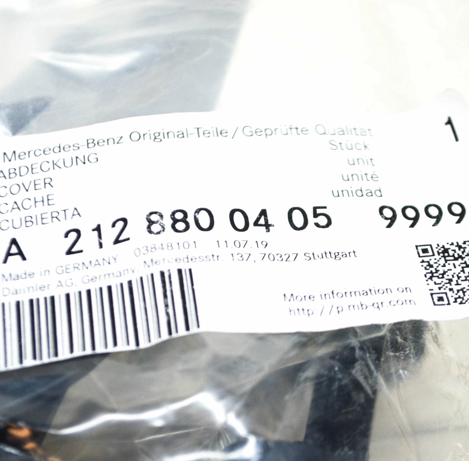 NEW MB E W212 AMG RIGHT HEADLIGHT WASHER COVER CAP A21288004059999 ORIGINAL