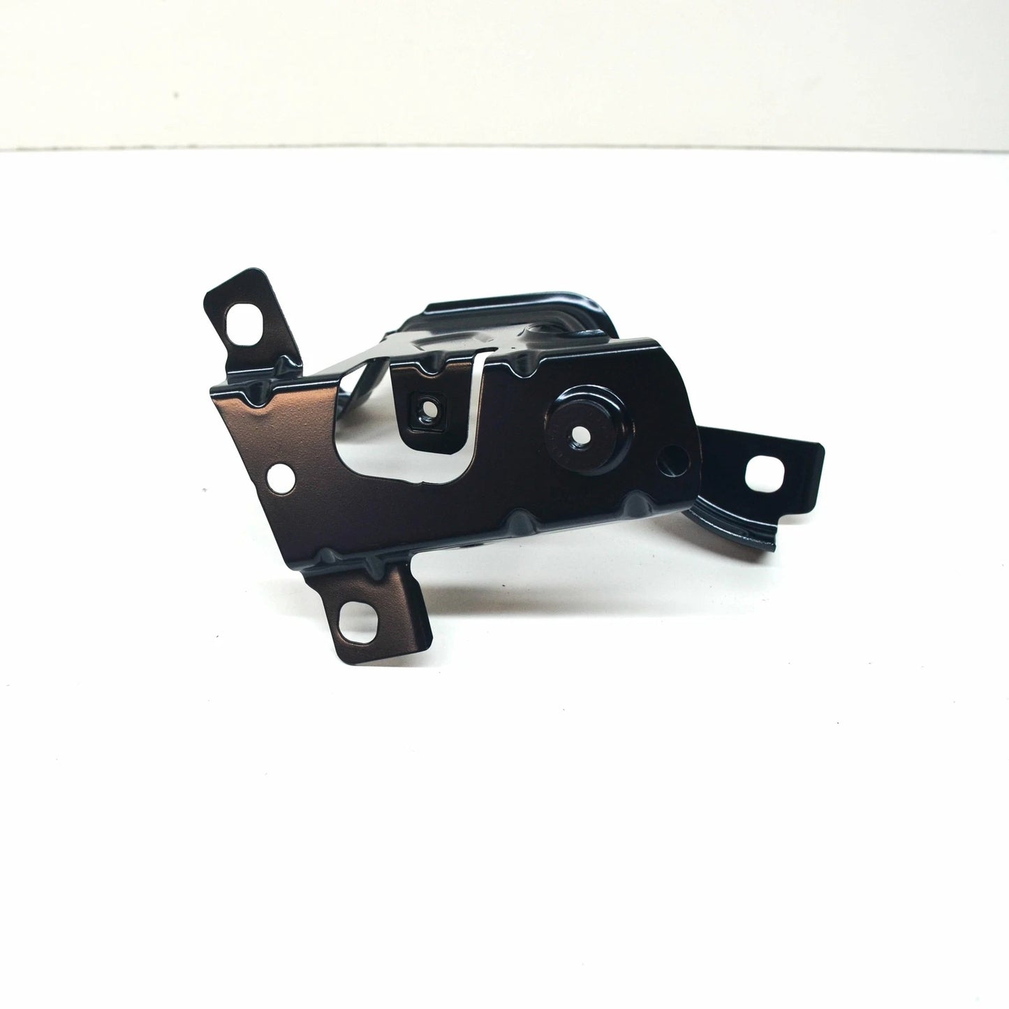 NEW BMW 7 G11 G12 FRONT RIGHT FENDER HOLDER 7475310 41357475310 ORIGINAL