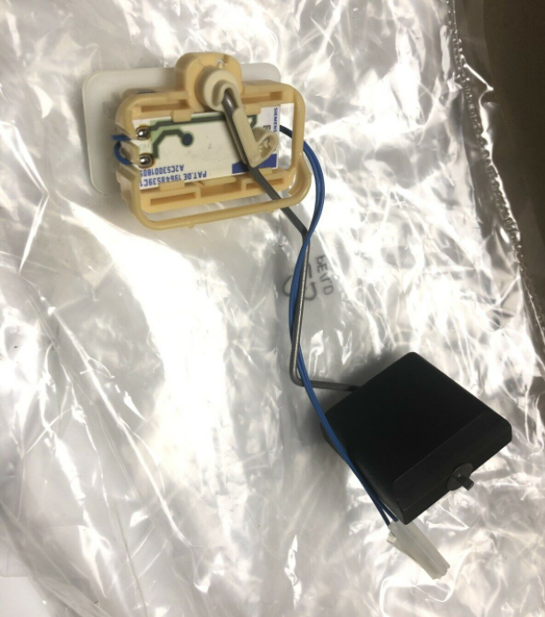 NEW MERCEDES-BENZ VANEO W414 FUEL FILL LEVEL SENSOR A4145420317 ORIGINAL