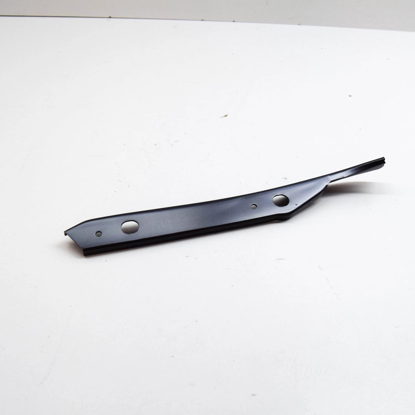 NEW MERCEDES-BENZ SLK R171 FRONT BUMPER LEFT PLATE A1718800311 ORIGINAL