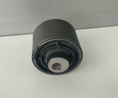 NEW MB S W222 FRONT LOWER CONTROL ARM INNER BUSHING A2223331500 ORIGINAL