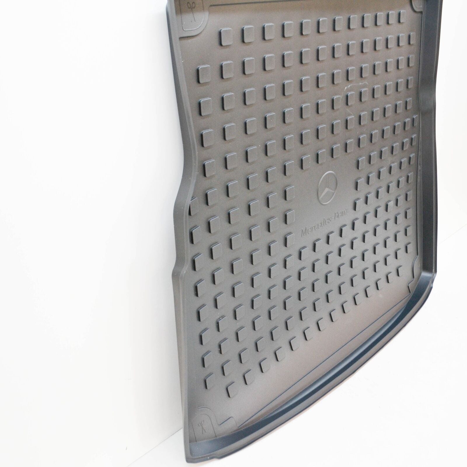 new mercedes-benz c s205 estate tailgate bootliner a2058140300 original