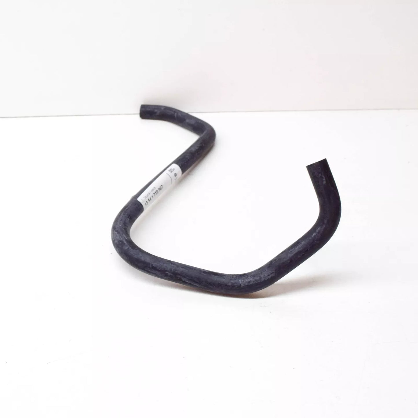 NEW BMW 5 E34 ENGINE COOLANT HOSE 13541719967 1719967 ORIGINAL