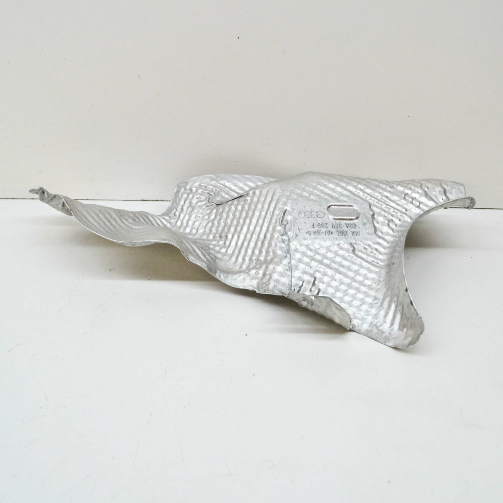 NEW AUDI Q5 80A LEFT TRANSMISSION HEAT PROTECTION SHIELD 80A399299F ORIGINAL