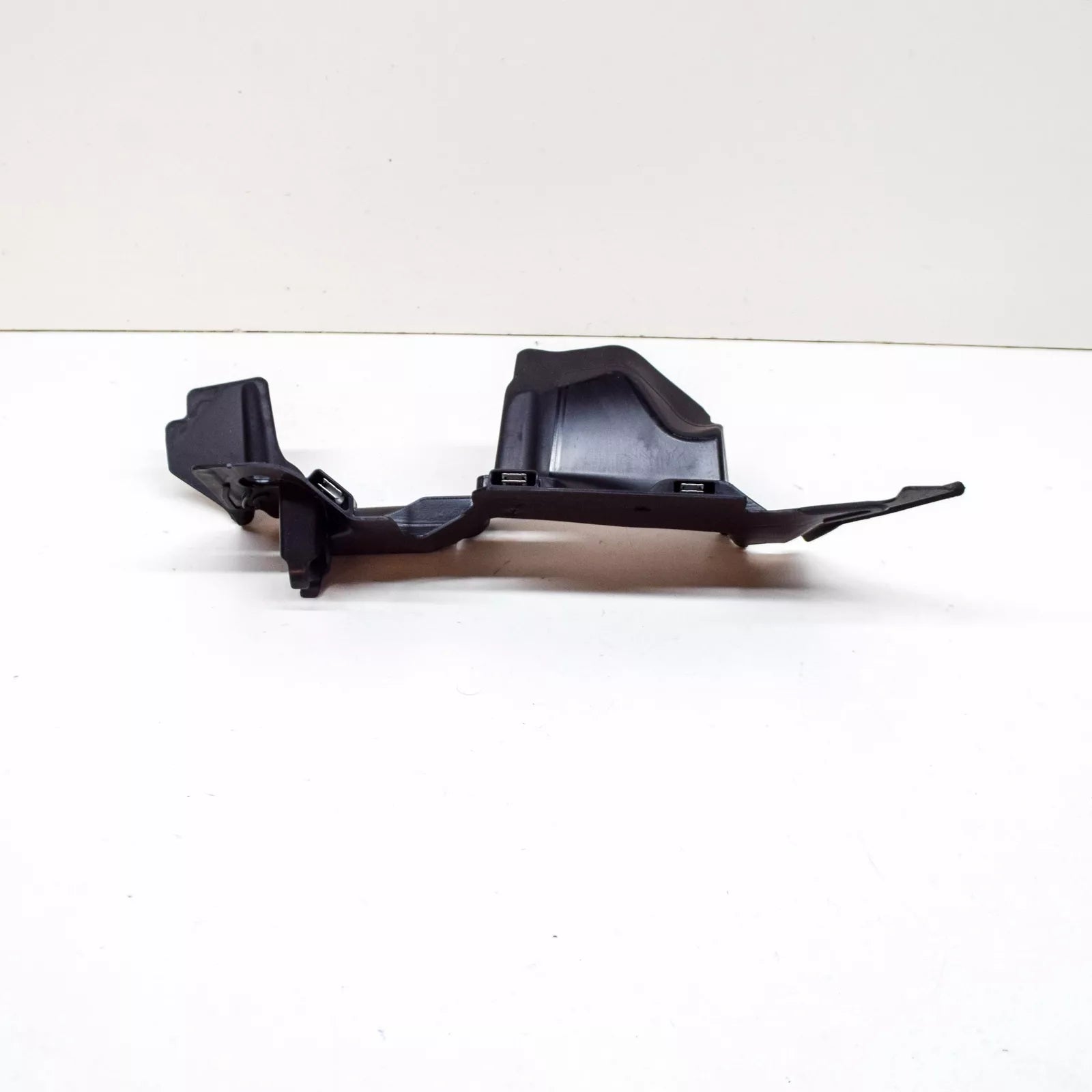 NEW AUDI TT RS 8S MK3 FRONT LEFT RADIATOR AIR DEFLECTOR 8S0121283E ORIGINAL