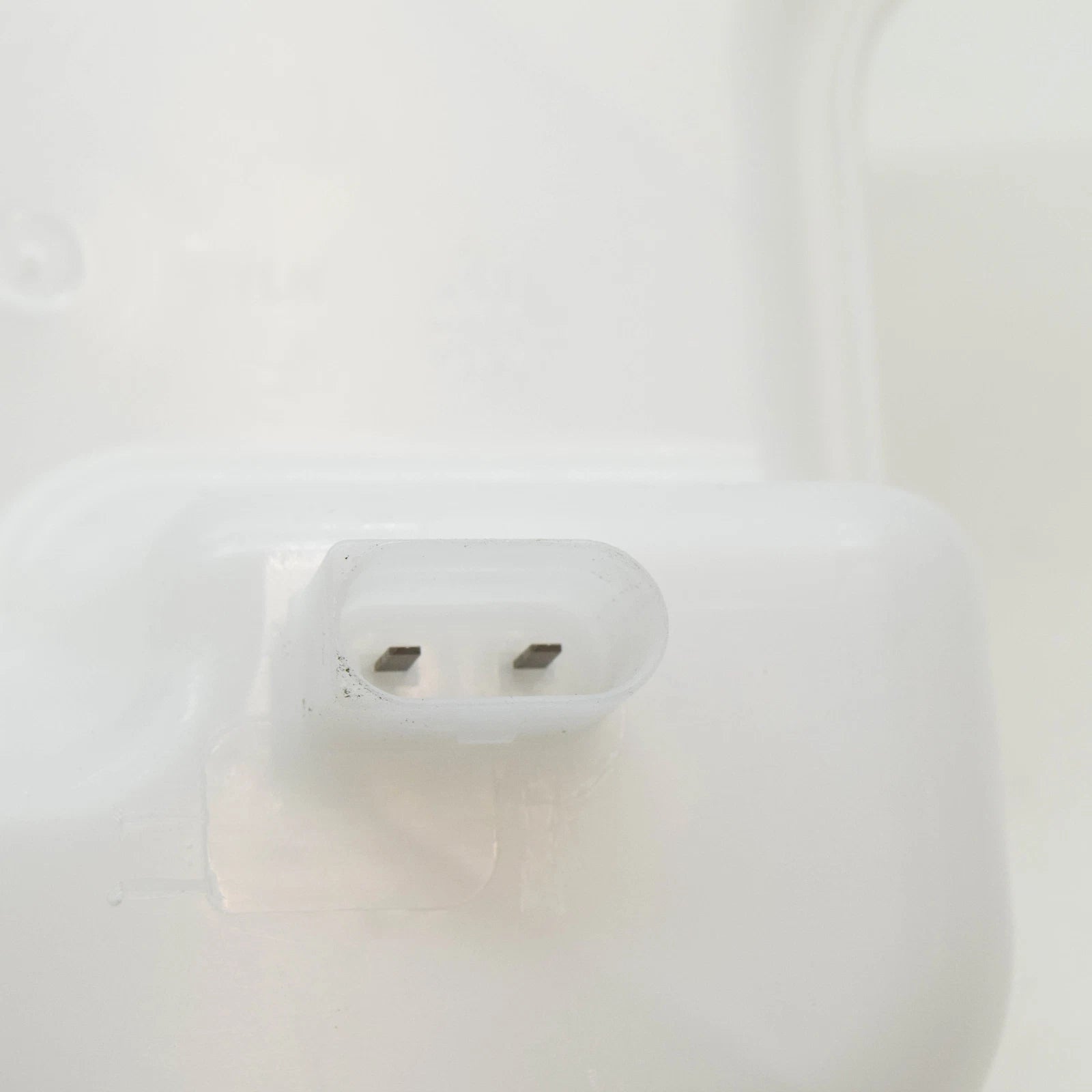 NEW AUDI Q3 F3 WINDSHIELD WASH WATER RESERVOIR 83A955453B ORIGINAL