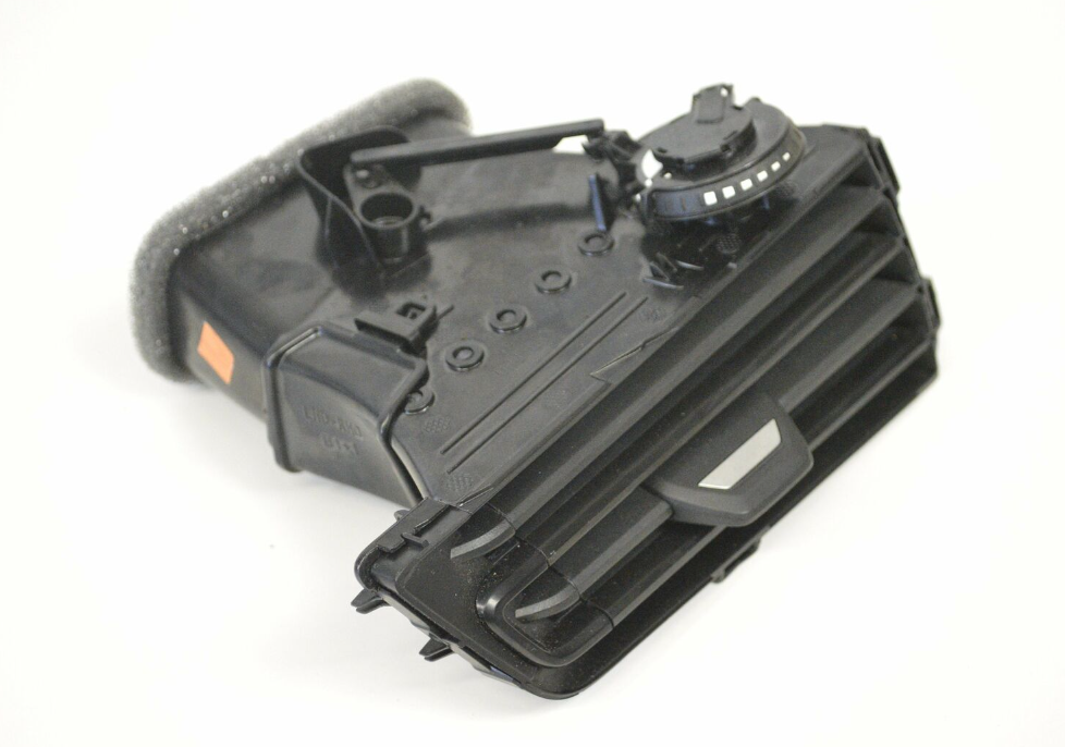 new bmw x6g06 front right dashboard air vent 64229399468 9399468 original
