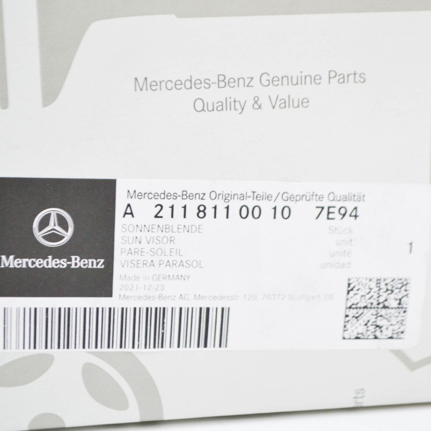 NEW MB E W211 INTERIOR RIGHT SIDE SUN VISOR A21181100107E94 ORIGINAL