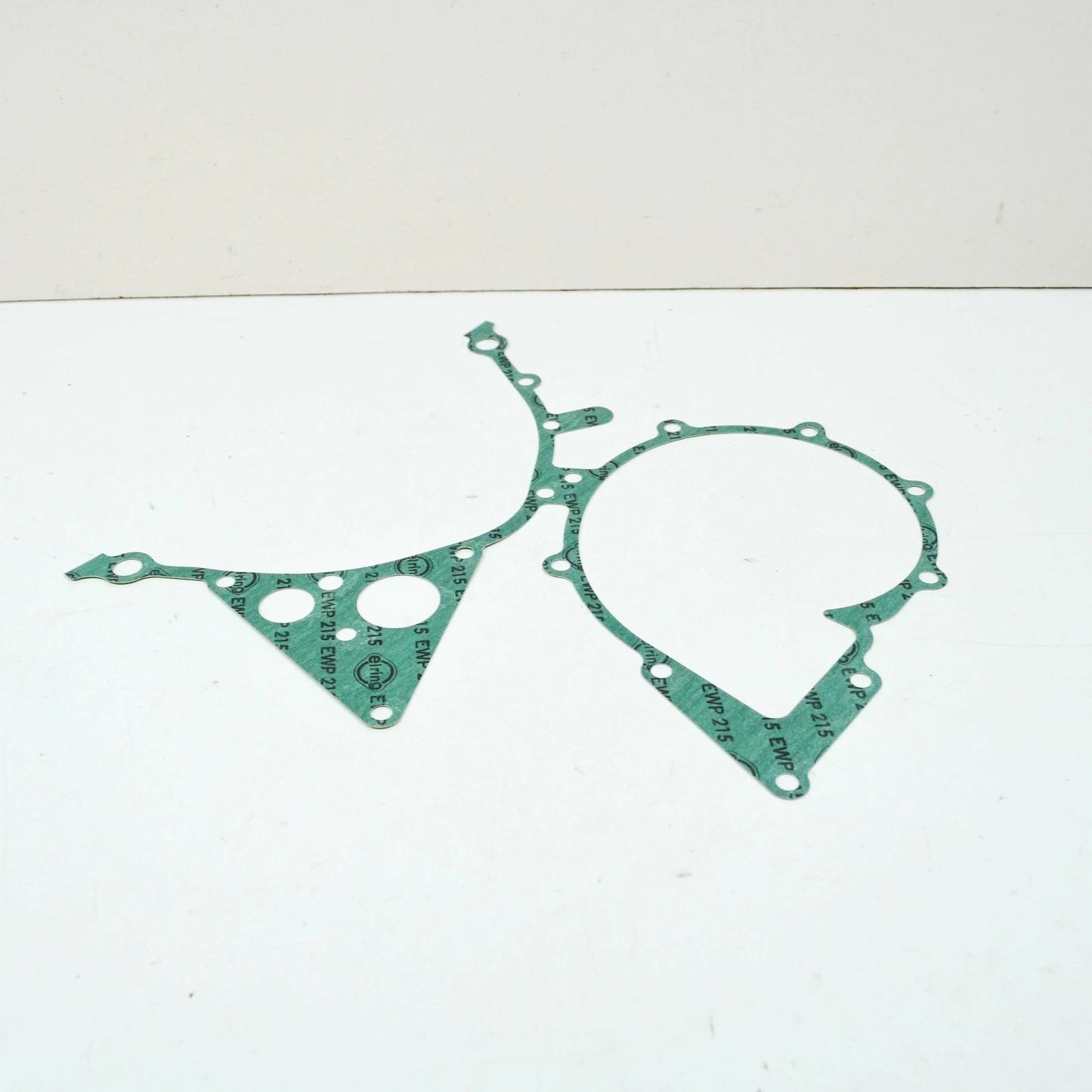 NEW BMW 7 E38 ENGINE TIMING COVER GASKET LOWER 11141725756 ORIGINAL