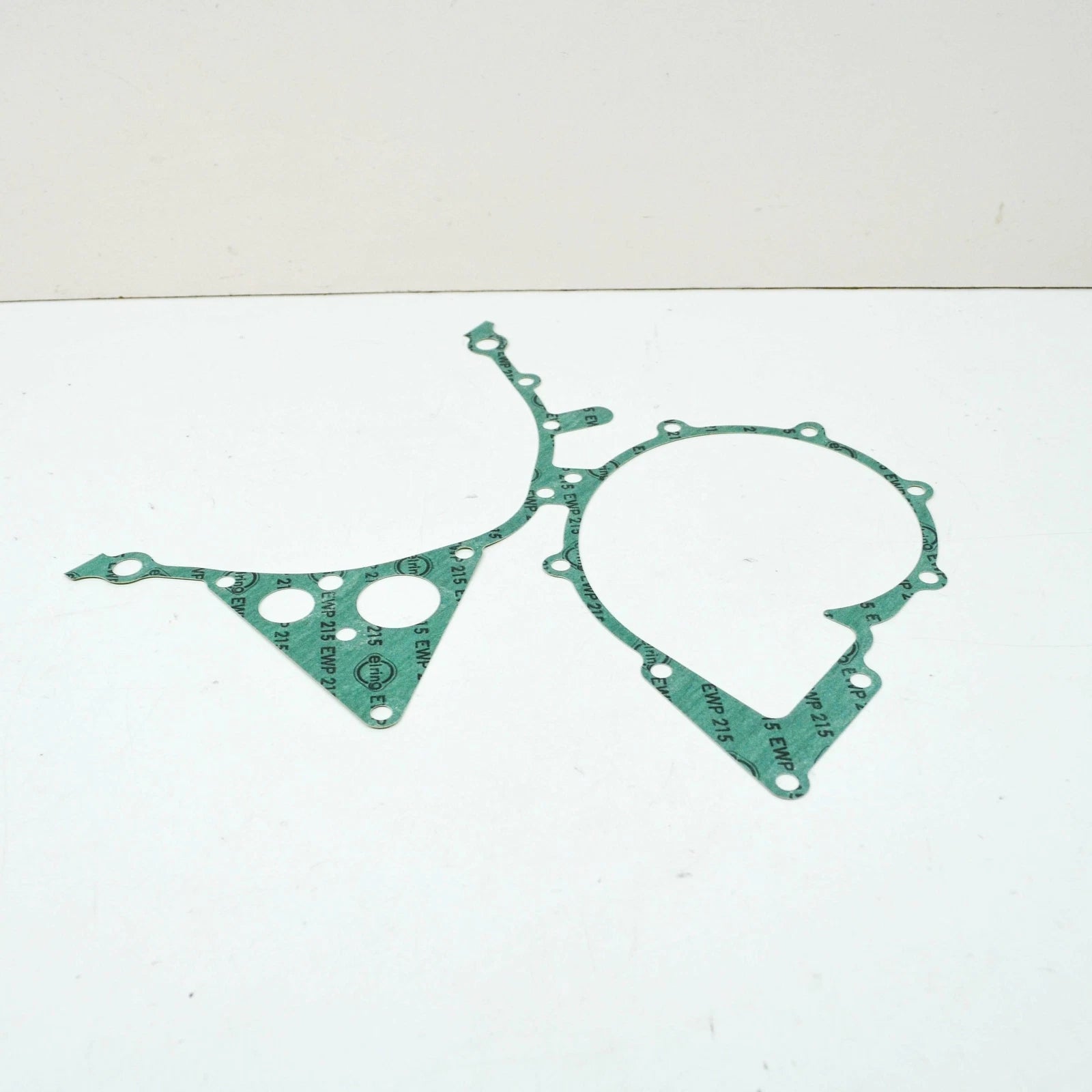 NEW BMW 7 E38 ENGINE TIMING COVER GASKET LOWER 11141725756 ORIGINAL