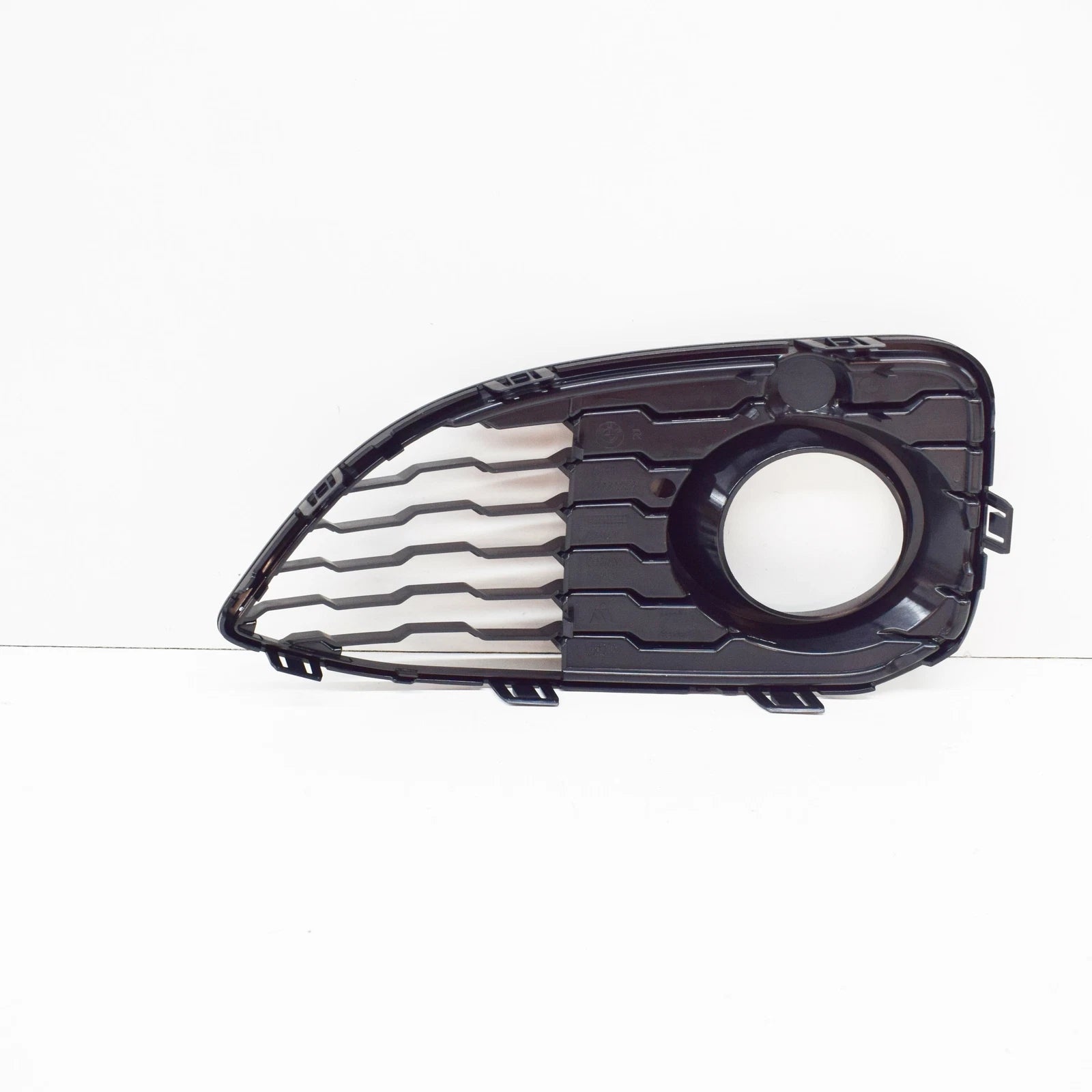 NEW BMW 1 F20 FRONT M BUMPER FOG LIGHT GRILLE RIGHT 51118060282 8060282