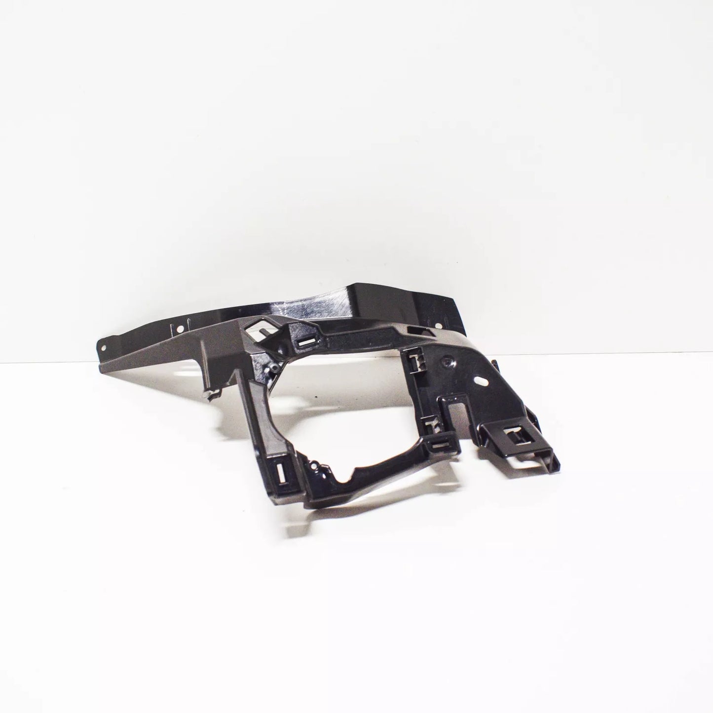 NEW BMW 1 F21 FRONT BUMPER LEFT INSERT 51117371739 7371739 2015 ORIGINAL