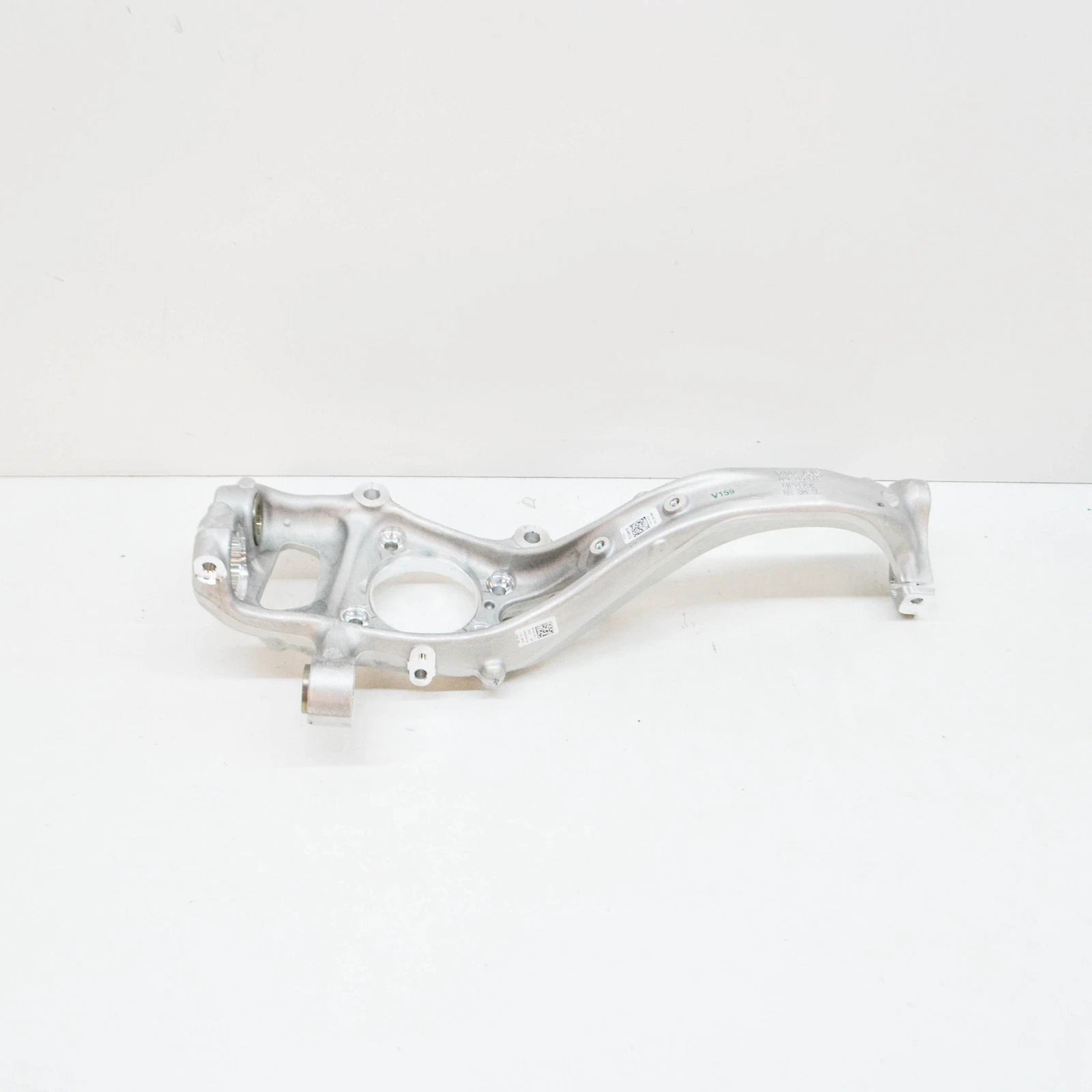 NEW AUDI Q7 4M FRONT LEFT STEERING KNUCKLE 4M0407253K ORIGINAL