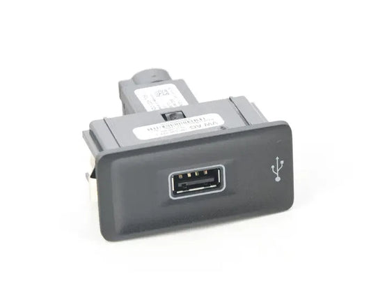 NEW VW TOUAREG CR USB CONNECTOR 760035222J ORIGINAL