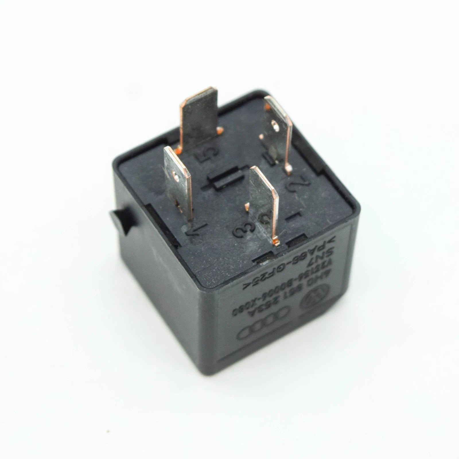 NEW VOLKSWAGEN TOUAREG 7L FUEL PUMP RELAY 4H0951253A 5.0 DIESEL ORIGINAL