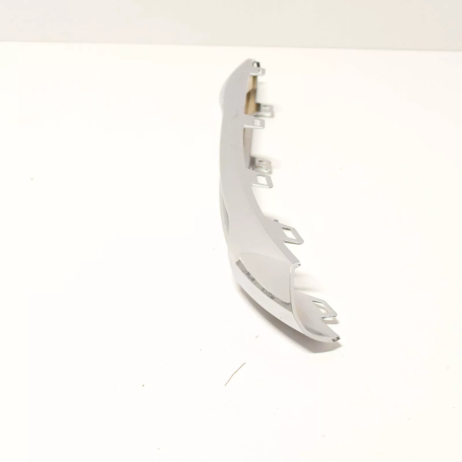 NEW MERCEDES-BENZ SLK R172 FRONT LEFT FOG LIGHT GRILLE TRIM A1728850074 ORIGINAL