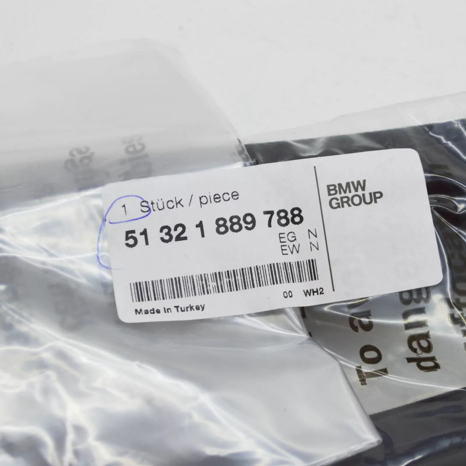 NEW BMW 5 E28 FRONT RIGHT DOOR SEALING RUBBER 51321889788 1889788 1982 ORIGINAL