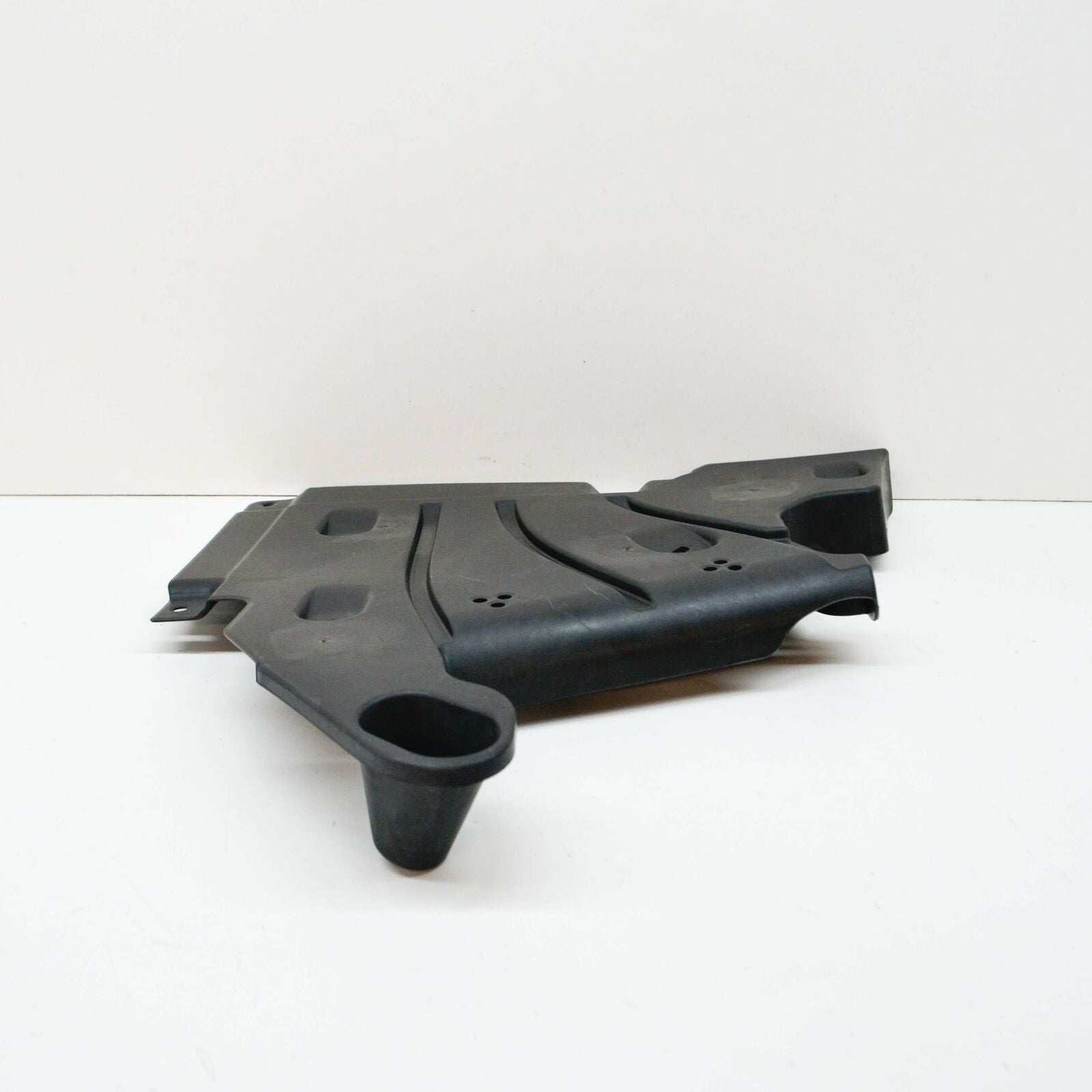 new bmw 1 f40 right underbody right lateral shield 51759883646 original