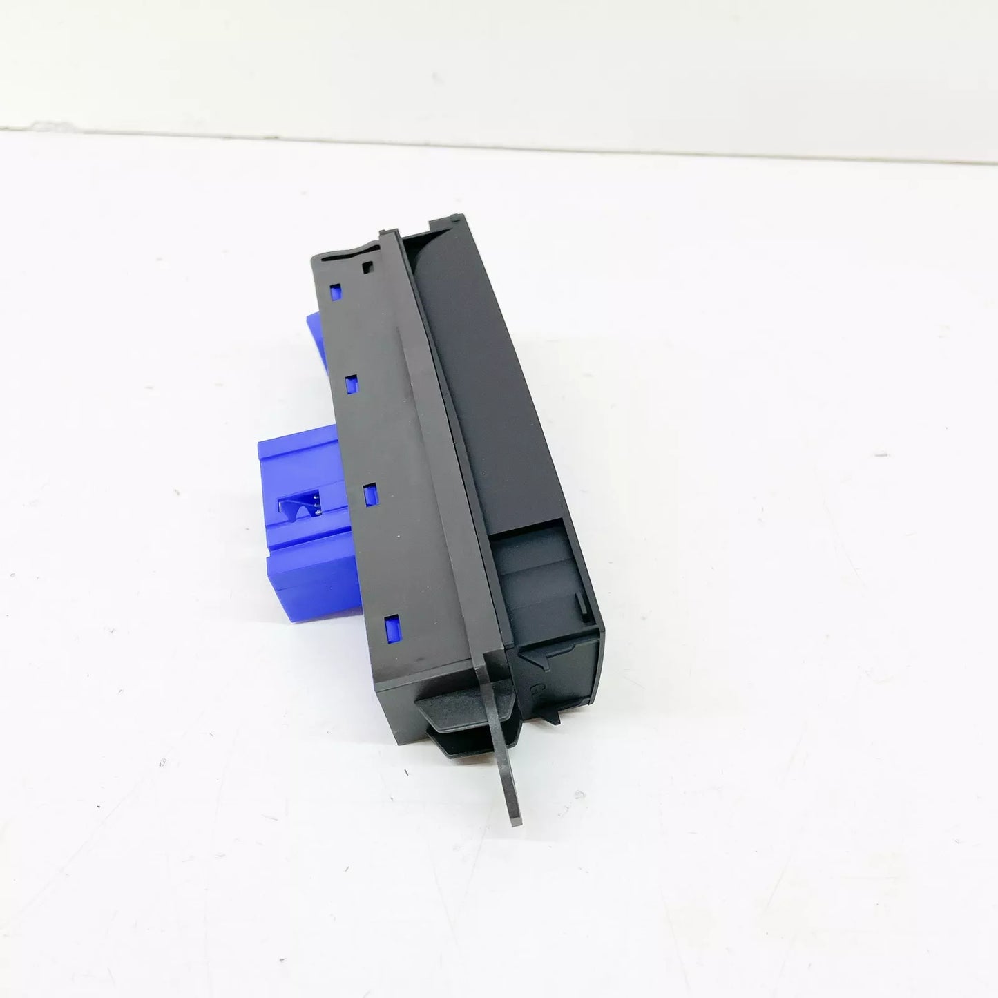 NEW VOLKSWAGEN PASSAT B7 PUSH BUTTON CONTROL PANEL RHD 3AC927238WHS