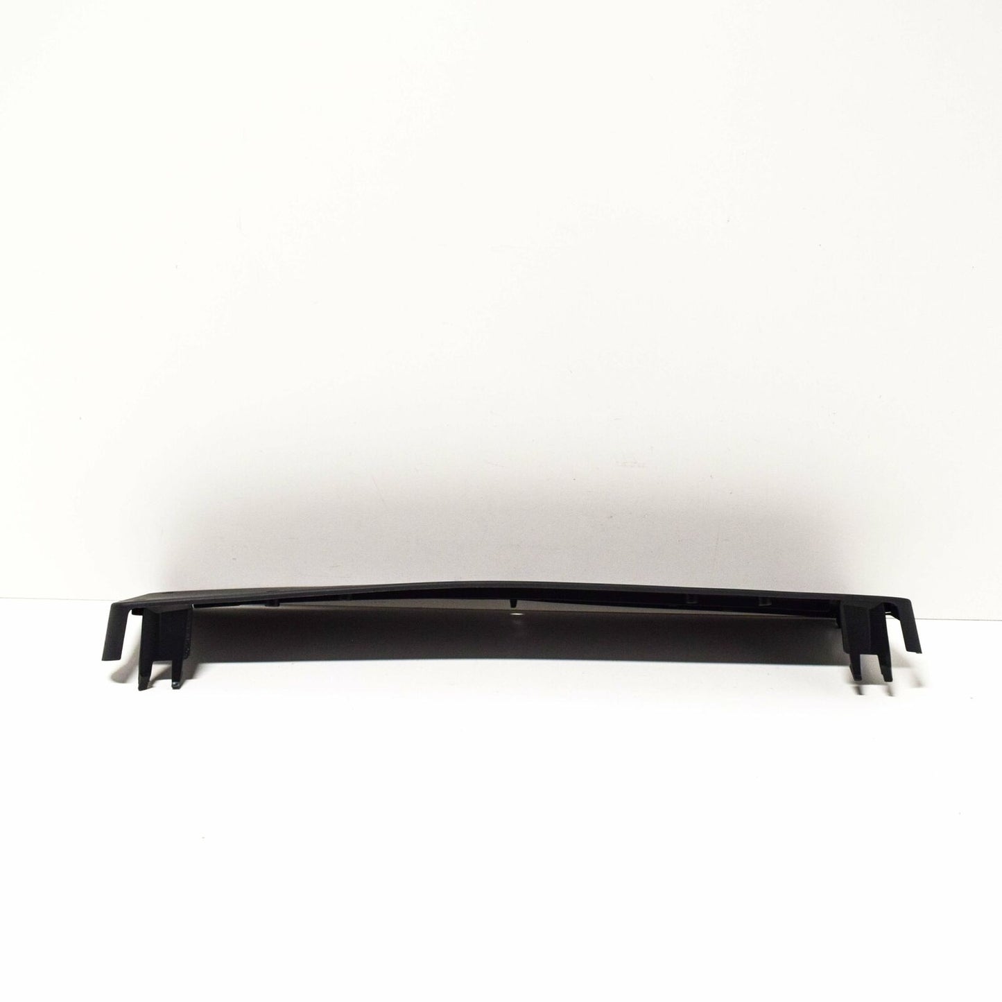 NEW MB CLA W117 FRONT BUMPER LICENSE PLATE BRACKET A1178850081 ORIGINAL