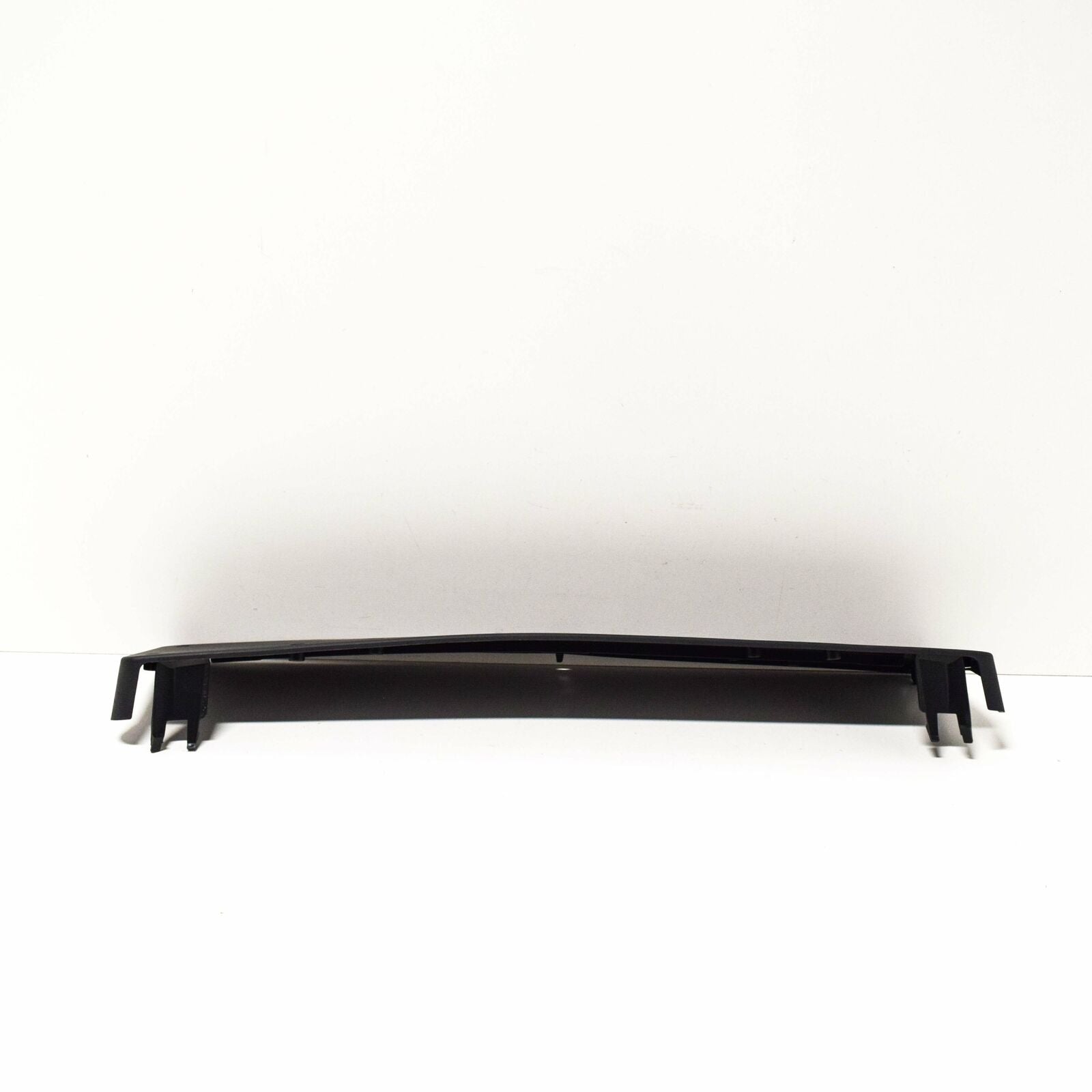 NEW MB CLA W117 FRONT BUMPER LICENSE PLATE BRACKET A1178850081 ORIGINAL