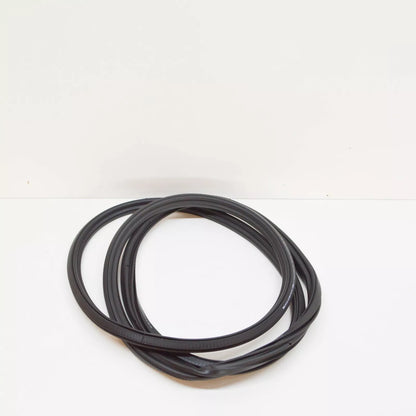 NEW AUDI Q7 4L REAR HATCH LID GASKET 4L0827705J