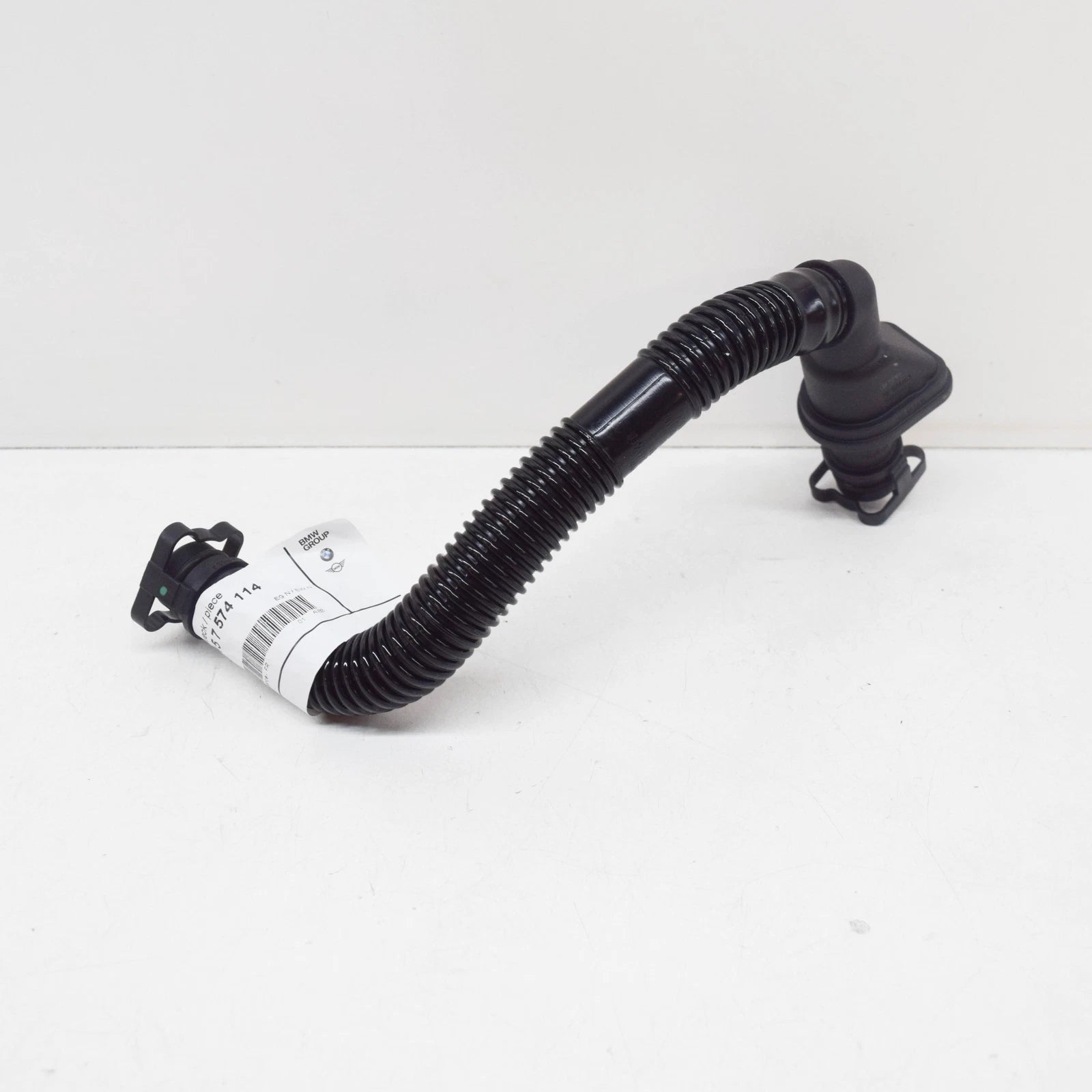 NEW BMW E71 F01 F02 SAC SEDAN INTAKE MANIFOLD VENT HOSE 7574114 11157574114