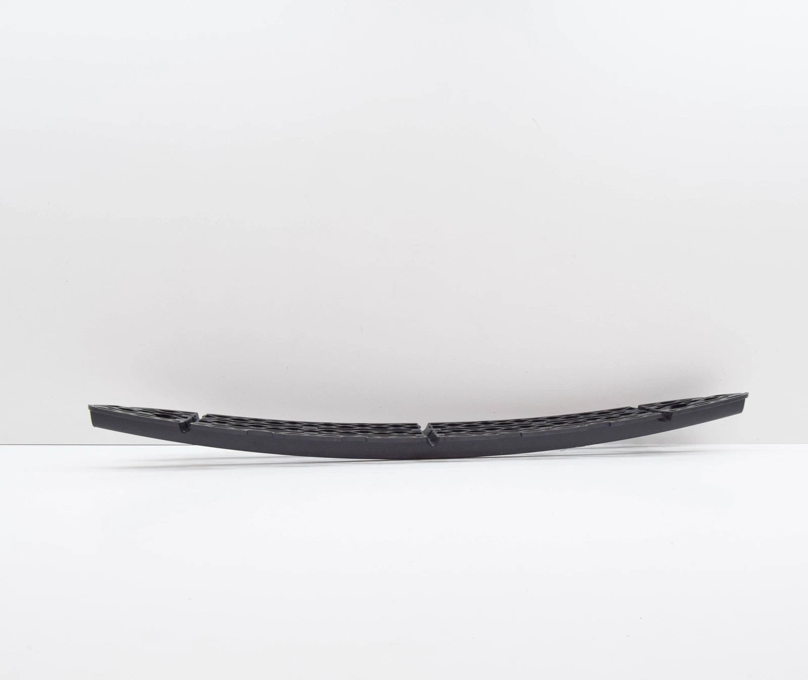 NEW MERCEDES-BENZ S-CLASS W220 FRONT BUMPER LOWER GRILLE A2208851523 ORIGINAL