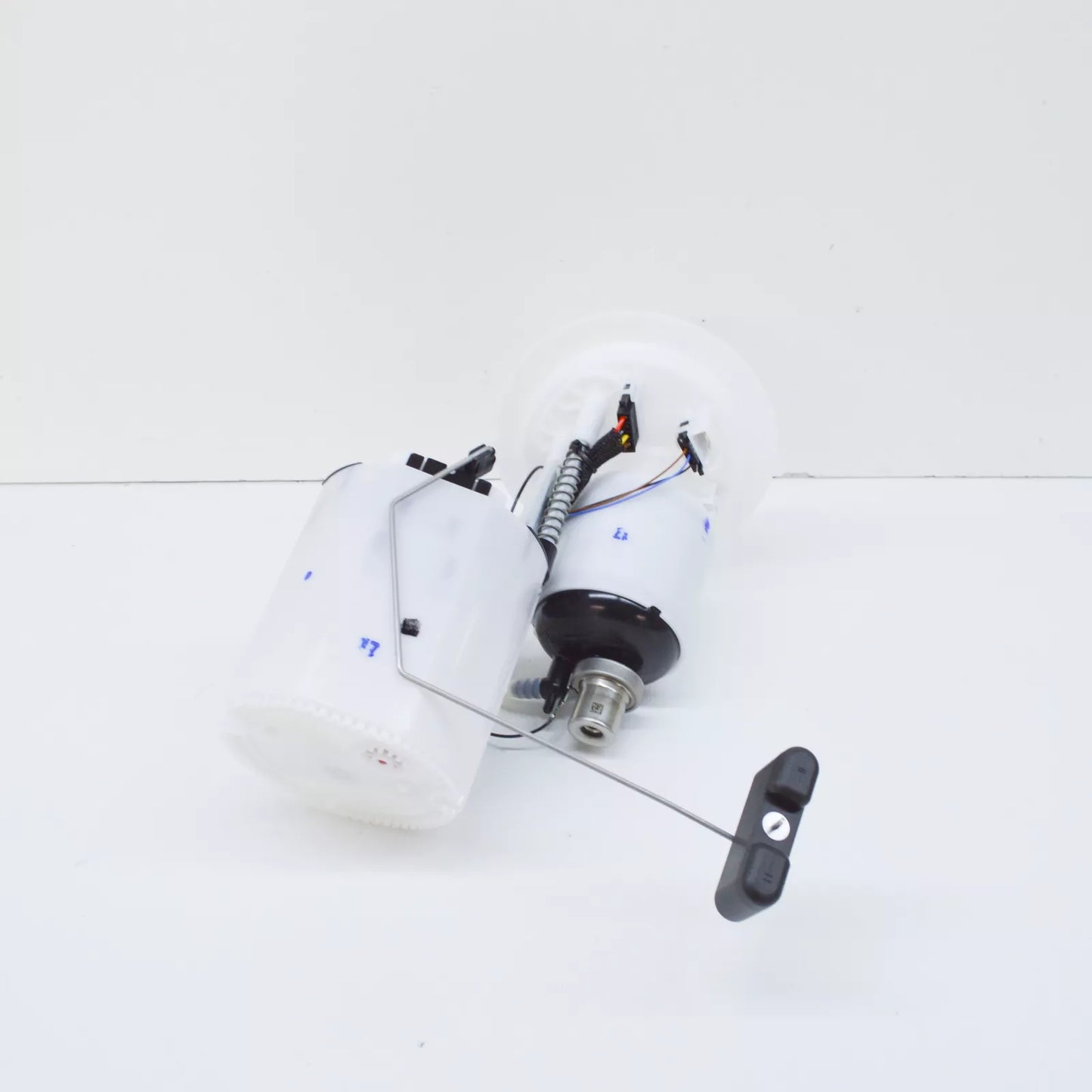 NEW AUDI A5 8T3 FUEL PUMP ASSEMBLY UNIT 8K0919051AS ORIGINAL