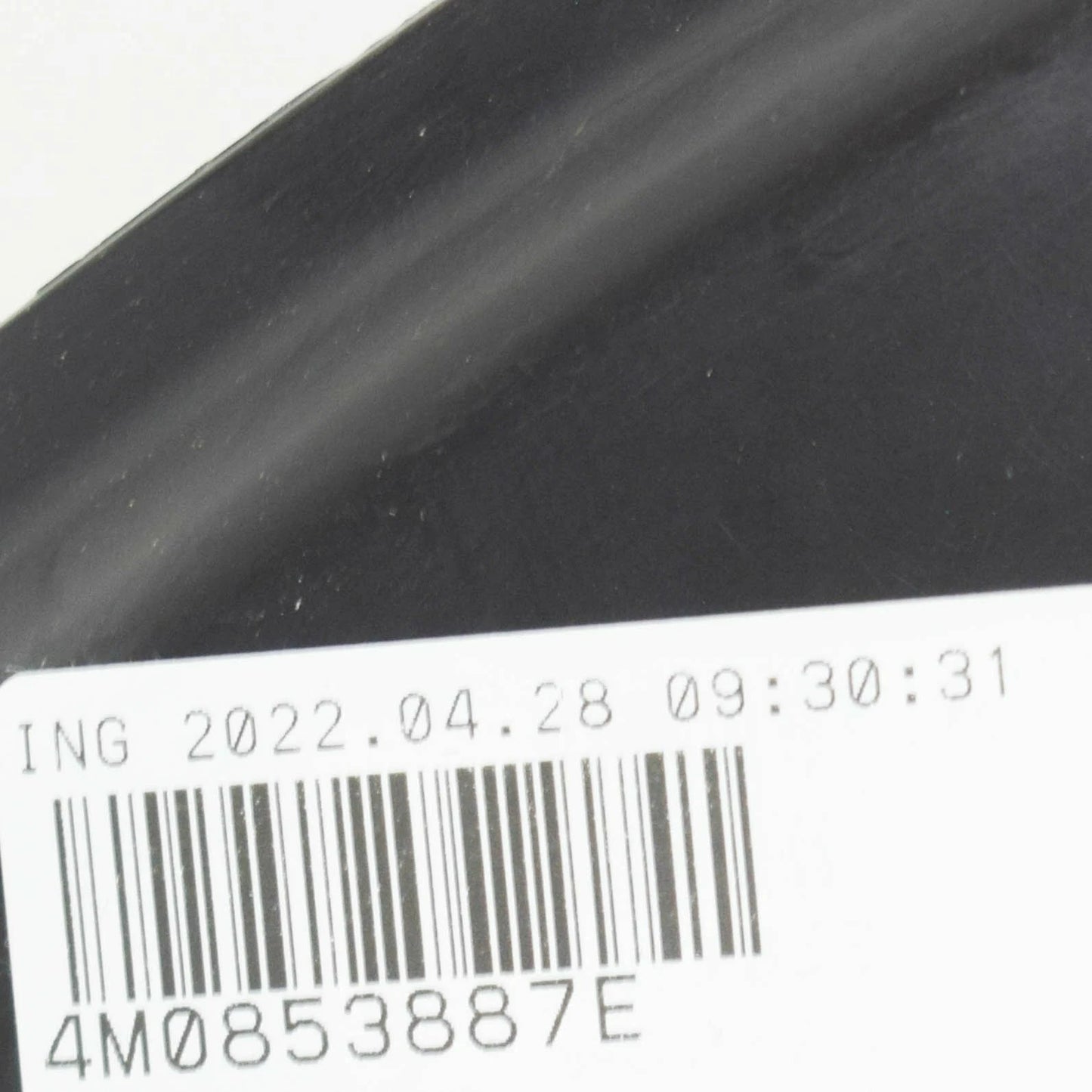 NEW AUDI Q7 4M FRONT LEFT INNER WHEEL SPOILER 4M0853887E