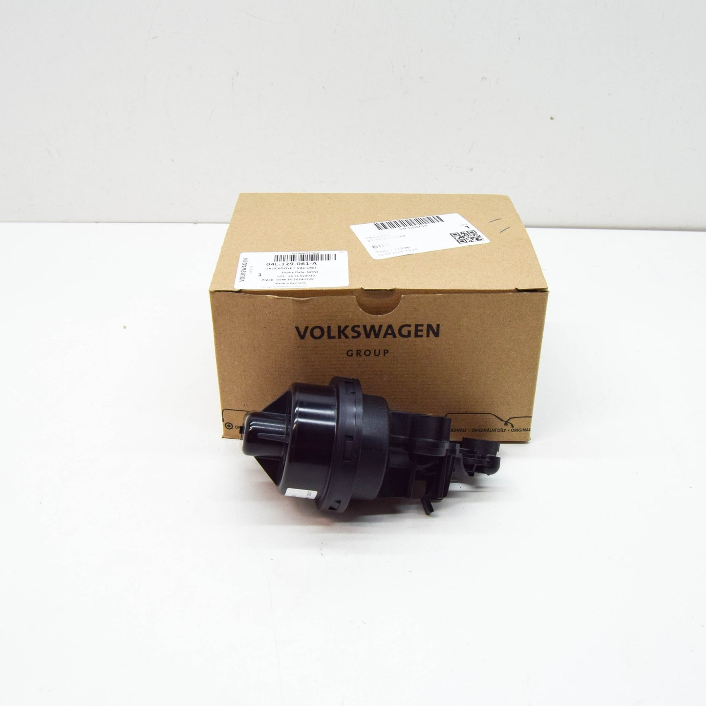 NEW VW TRANSPORTER VI T6 INTAKE MANIFOLD VACUUM UNIT 04L129061A ORIGINAL