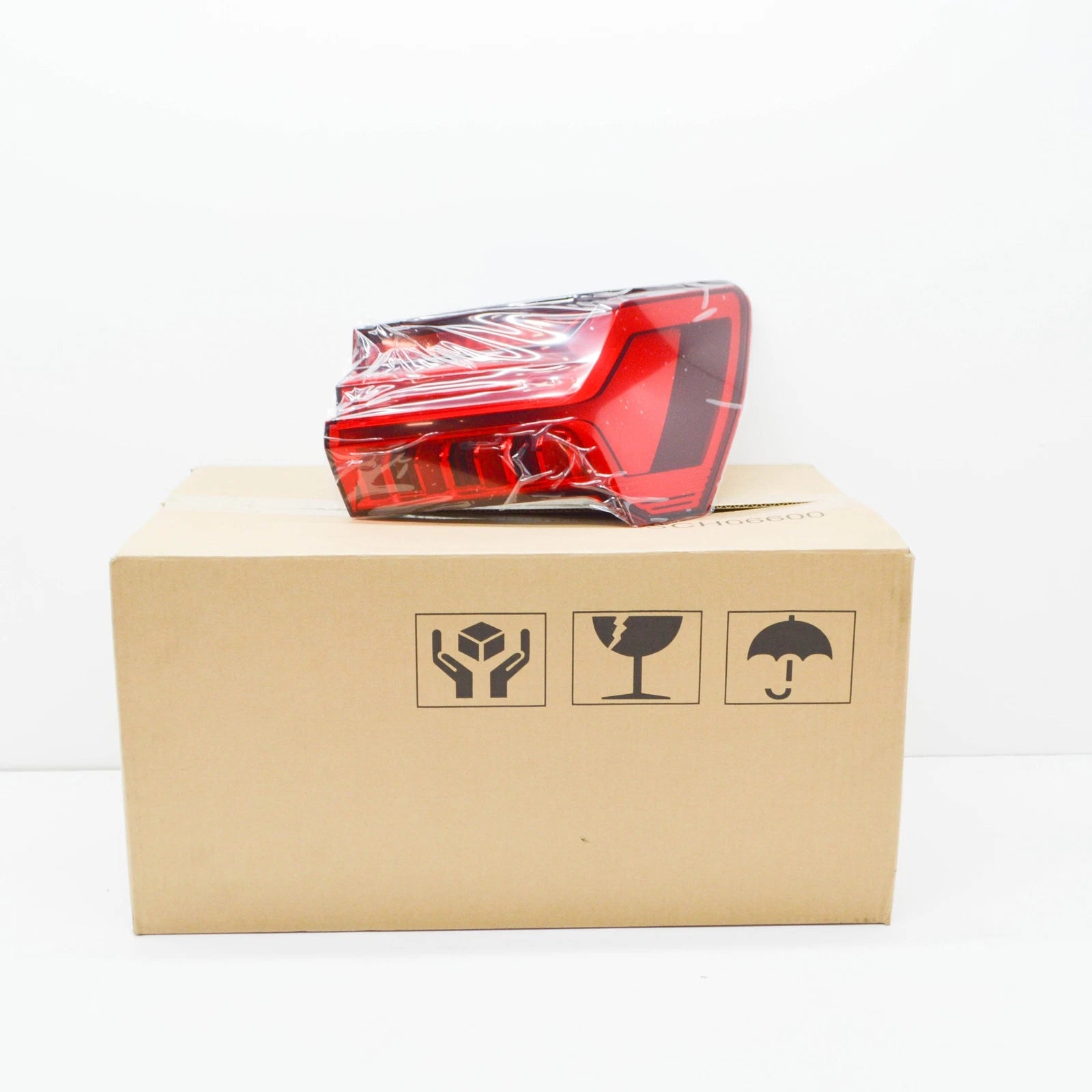 NEW AUDI A6 C8 REAR RIGHT TAILLIGHT 4K5945224C ORIGINAL