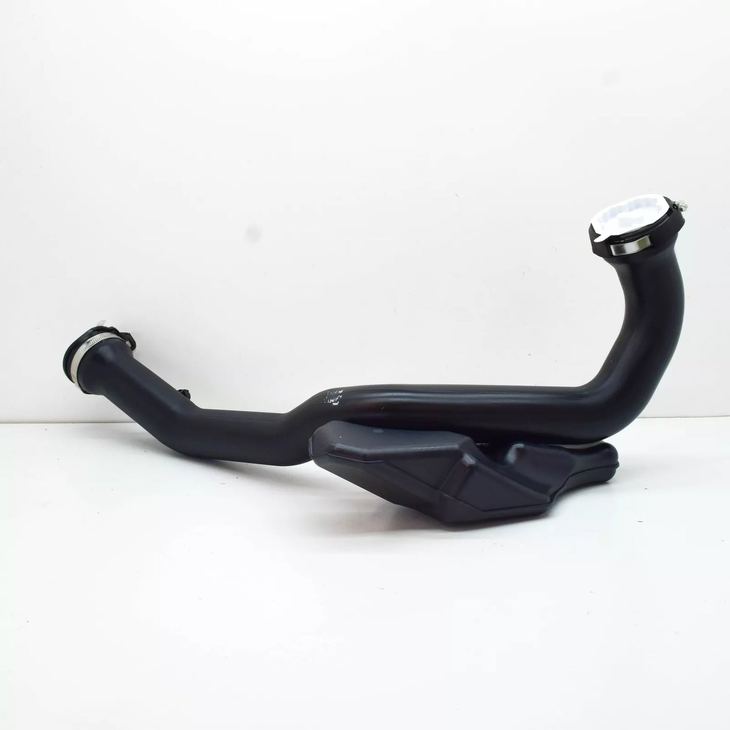 NEW AUDI Q5 FY LEFT SIDE INTERCOOLER HOSE 80A145673L ORIGINAL