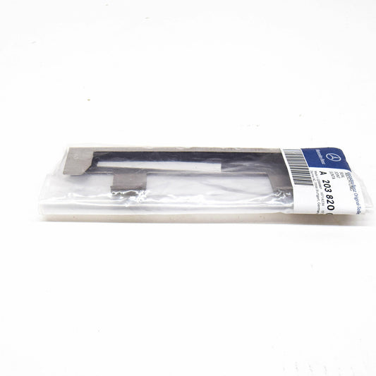 NEW MERCEDES-BENZ C COUPE CL203 ANTENNA AMPLIFIER SEAL A2038200191 ORIGINAL