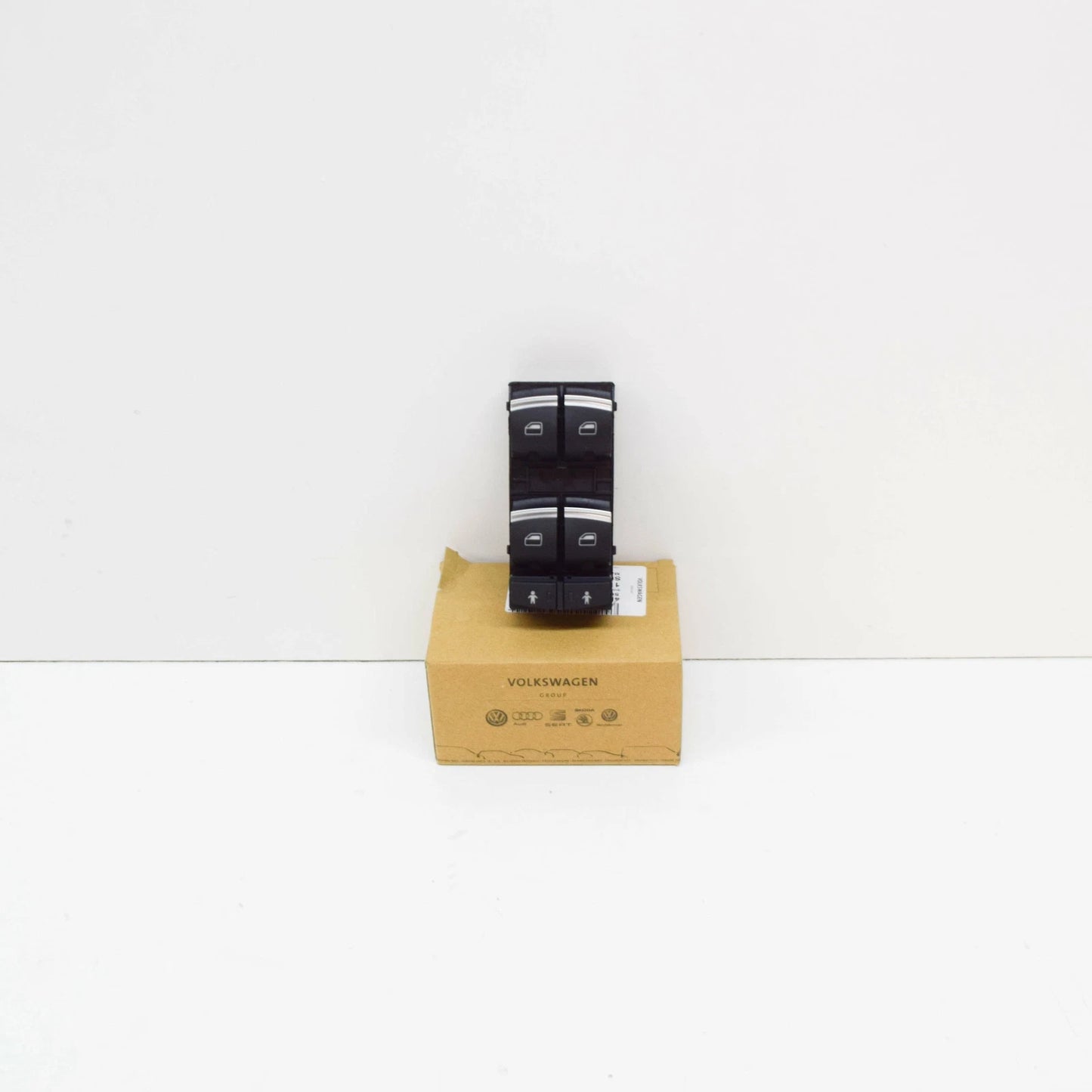 NEW AUDI Q7 4L FRONT LEFT DOOR WINDOW REGULATOR SWITCH LHD 4F0959851J5PR