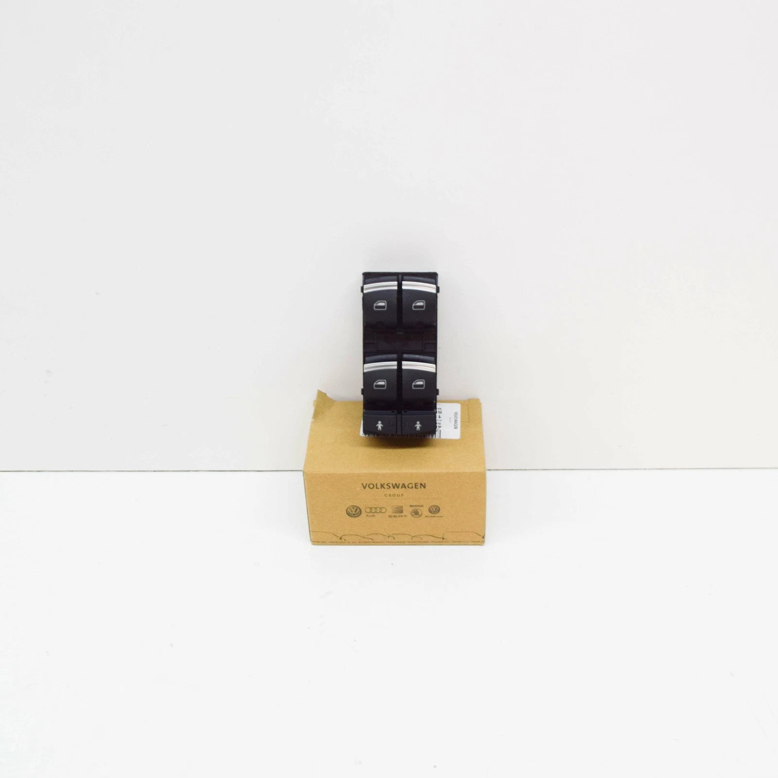 NEW AUDI Q7 4L FRONT LEFT DOOR WINDOW REGULATOR SWITCH LHD 4F0959851J5PR