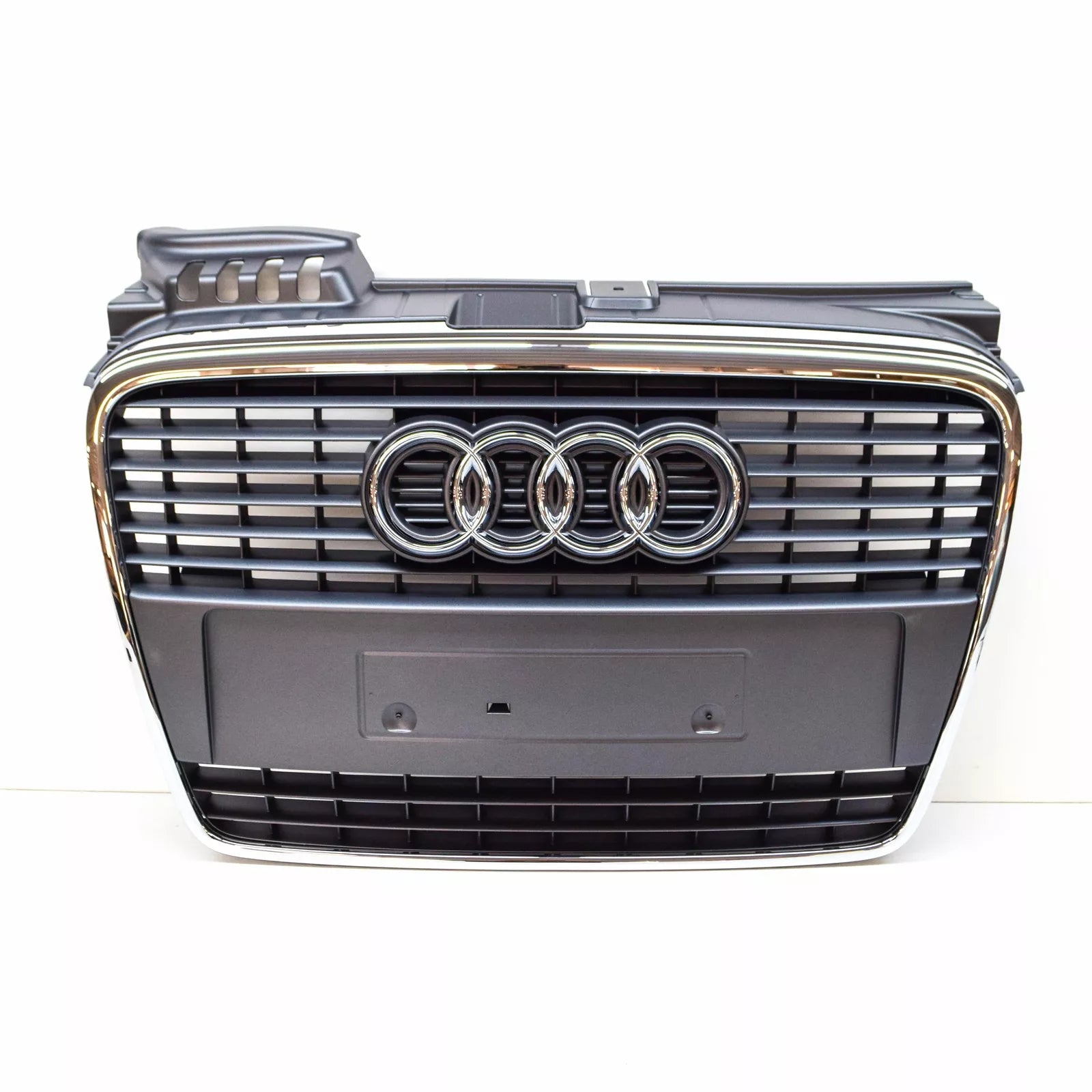 NEW AUDI A4 B7 FRONT BUMPER RADIATOR GRILLE 8E0853651Q1QP