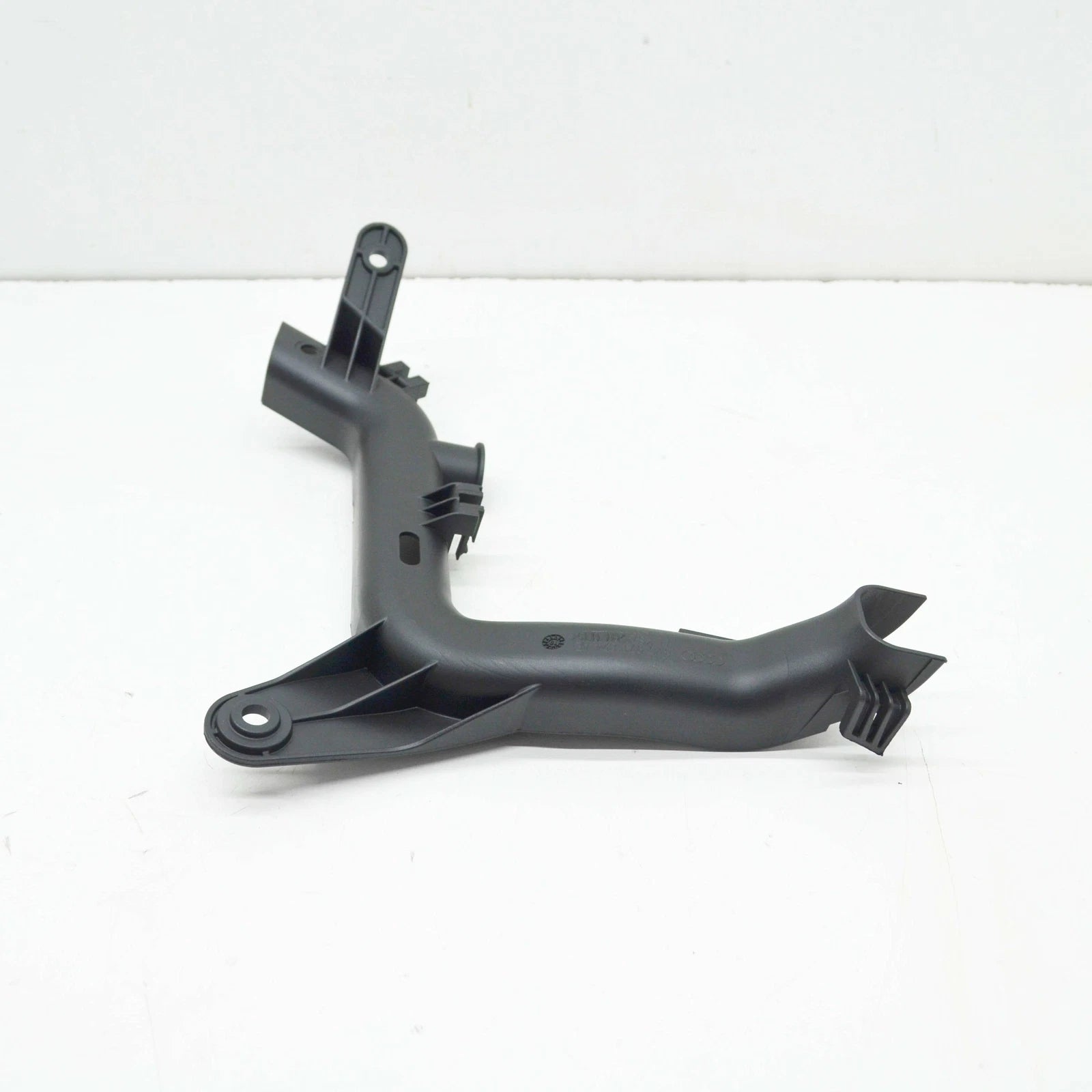 NEW AUDI A4 AVANT B9 ENGINE BAY CABLE GUIDE 8W0971824AE ORIGINAL