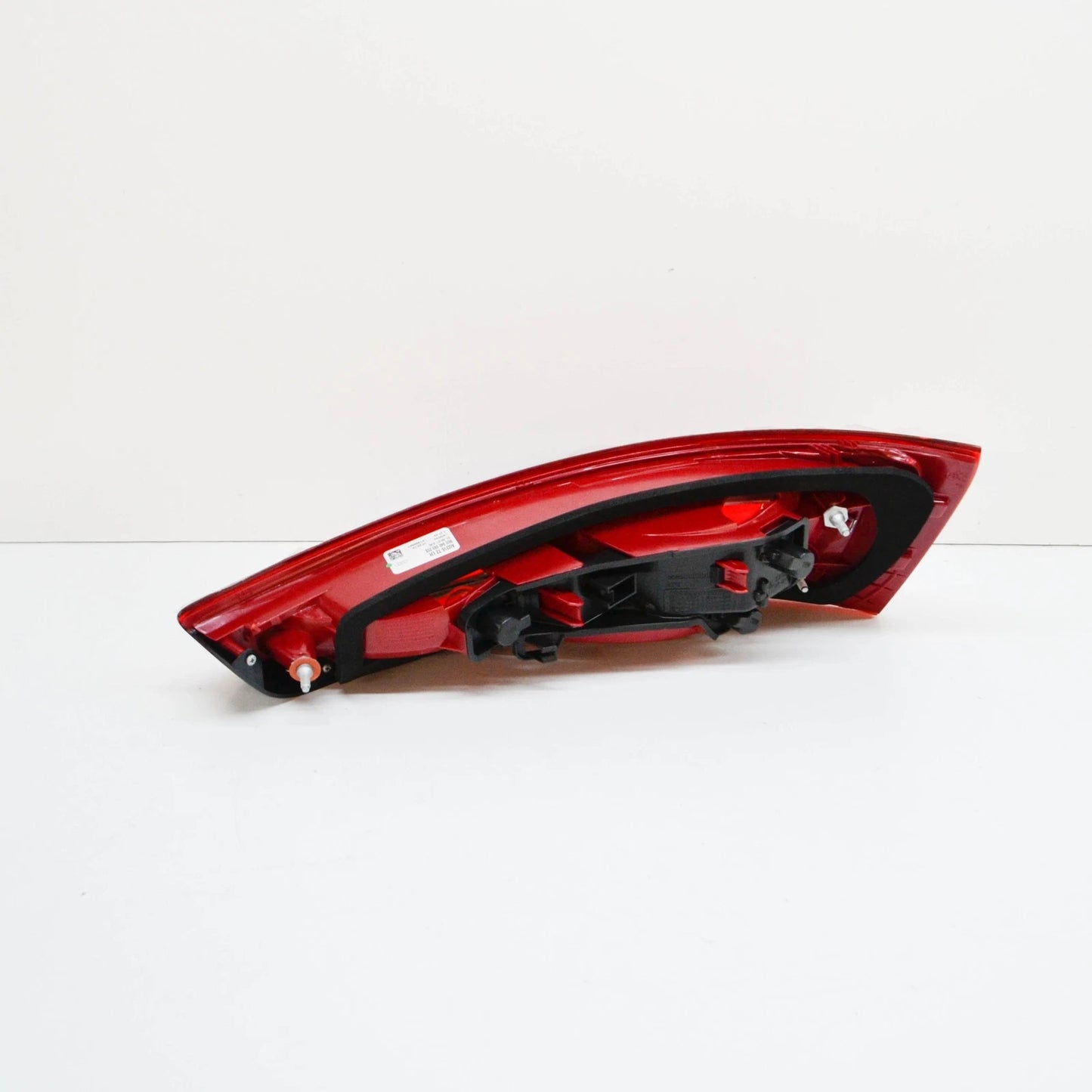 NEW AUDI Q3 8U REAR LEFT TAIL LIGHT 8U0945093 ORIGINAL