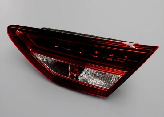 NEW SEAT LEON 5F REAR RIGHT SIDE TAILGATE TAILLIGHT 5F0945308M ORIGINAL