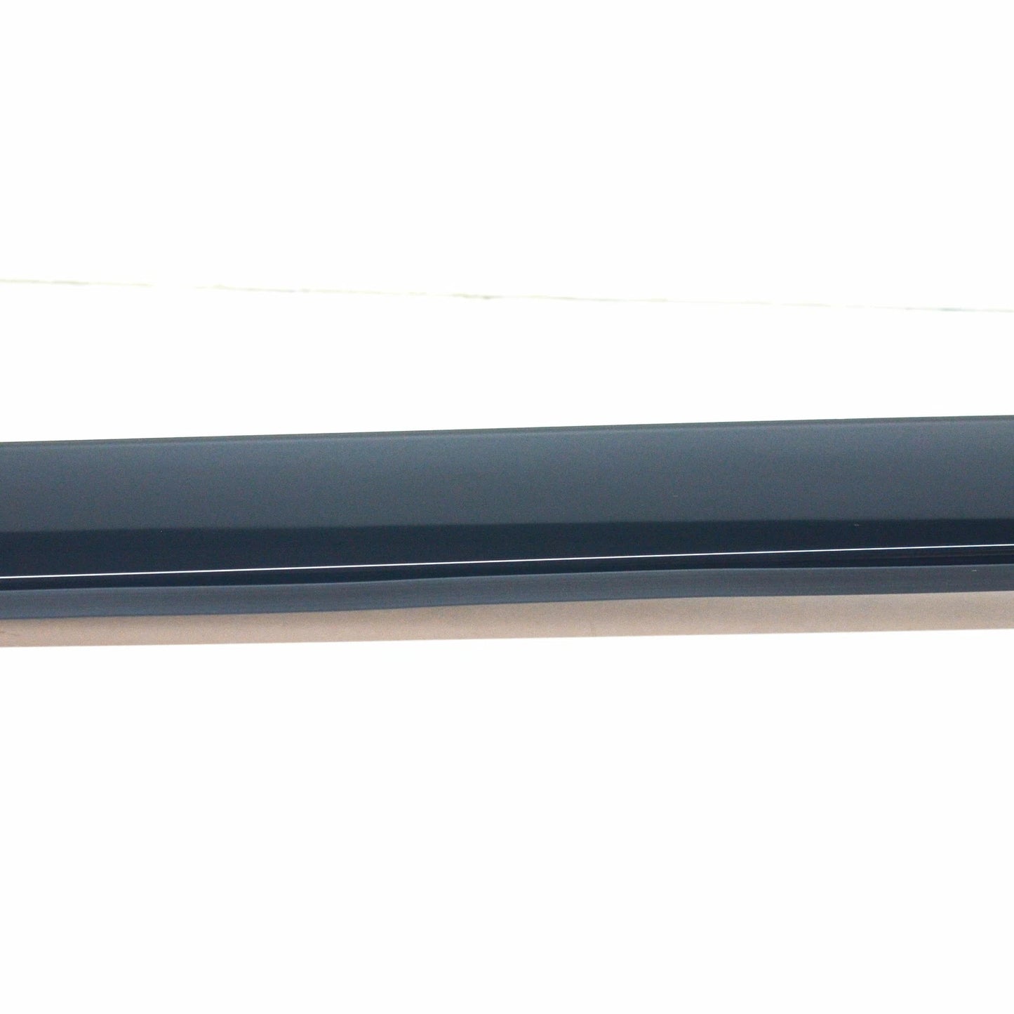 NEW MB E T-MODEL S213 FRONT WINDSHIELD LEFT WATER DEFLECTOR A2136901182 ORIGINAL