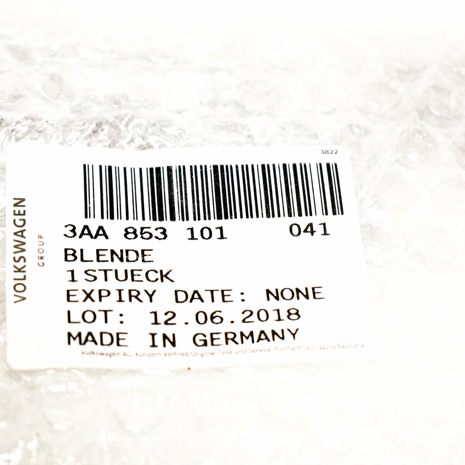 NEW VW PASSAT B7 FRONT BUMPER VENT GRILLE TRIM R-LINE 3AA853101041