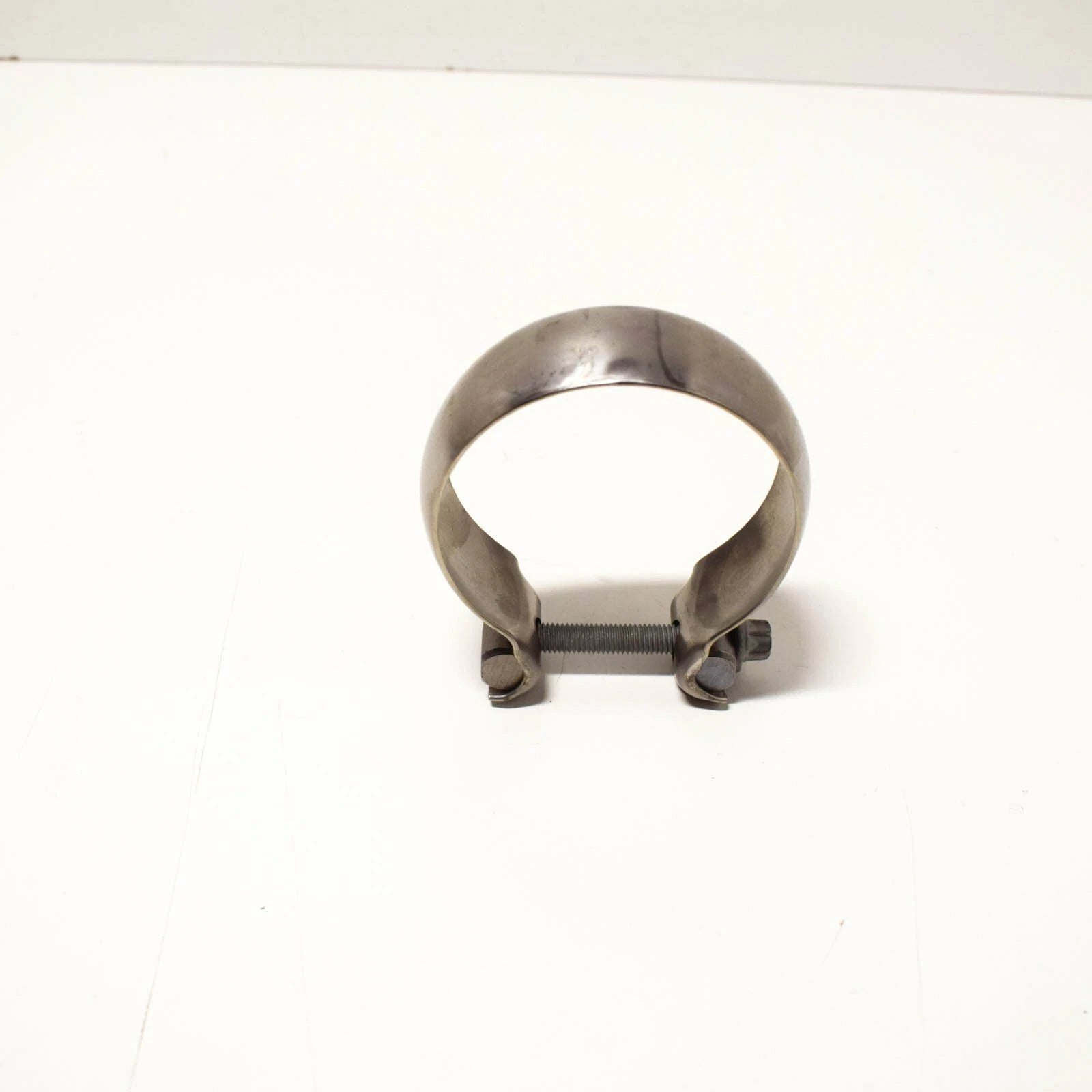 NEW MERCEDES BENZ ML W164 REAR EXHAUST PIPE CLAMP A0004901541 ORIGINAL