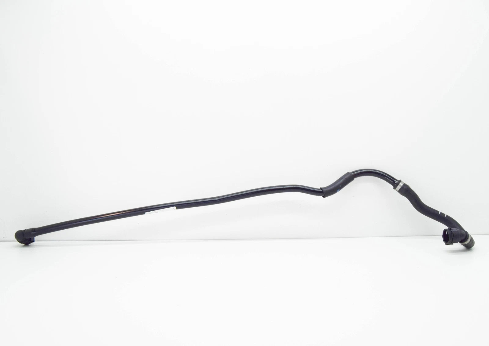 NEW MB GLC COUPE C253 RADIATOR COOLANT HOSE A2135002100 ORIGINAL