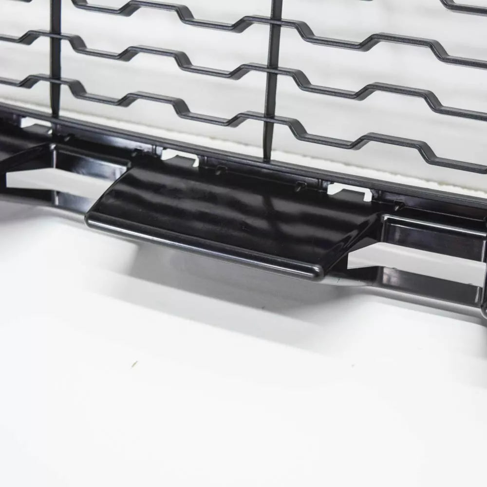 NEW BMW 4 F32 FRONT M SPORT BUMPER CENTER GRILLE 51118054503 8054503 GENUINE